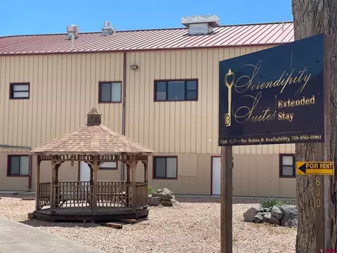 800 Oak St, Del Norte, CO 81132