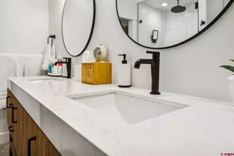 Bath - 220 Edgemont Meadows Rd, Durango, CO 81301 photo 4 of 10