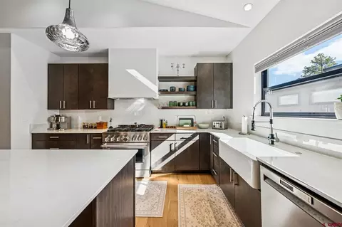 Kitchen - 220 Edgemont Meadows Rd, Durango, CO 81301 photo 2 of 7