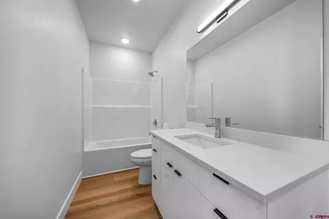Bath - 209 Treeline St, Durango, CO 81303 photo 2 of 2
