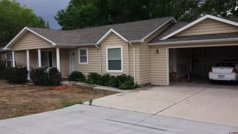 305 1st St, Saguache, CO 81149