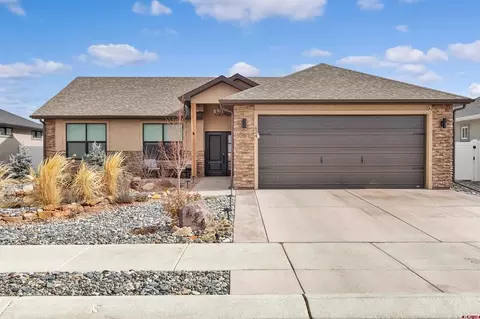 624 Alta Lakes Ave, Montrose, CO 81403