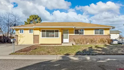 1516 Dover Rd, Montrose, CO 81401