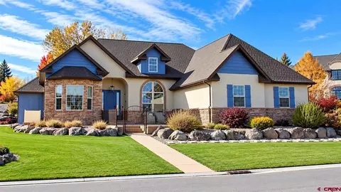 4009 Waterfall Dr, Montrose, CO 81403