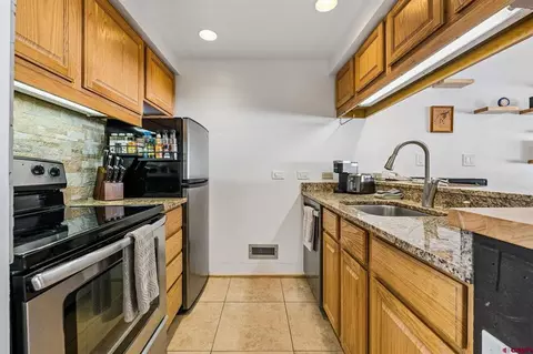 Kitchen - 365 S Tamarron Dr #787, Durango, CO 81301 photo 2 of 3