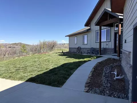 767 Henrys Lake Dr, Pagosa Springs, CO 81147