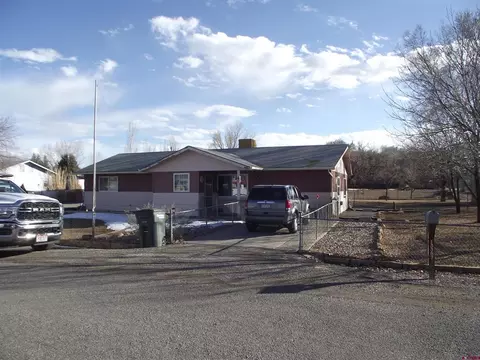 13387 L Rd, Montrose, CO 81403