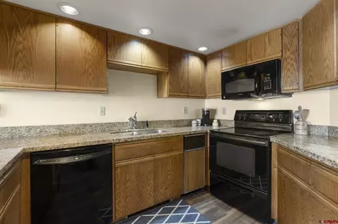 Kitchen - 50827 N Highway 550 #3, Durango, CO 81301 photo 1 of 1