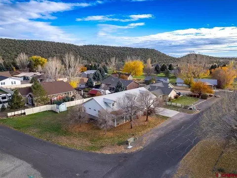 1015 SE Deer Creek Dr, Cedaredge, CO 81413
