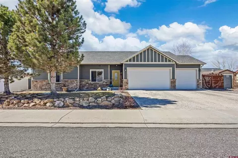 3341 Meadows Pkwy, Montrose, CO 81401