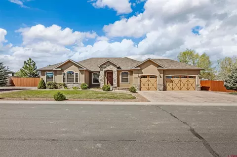 66360 Crestview Dr, Montrose, CO 81403
