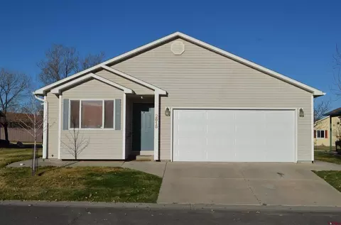 2615 Arbor St, Montrose, CO 81401