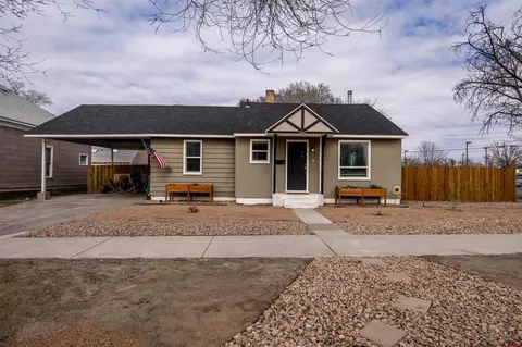 547 S 6th St, Montrose, CO 81401