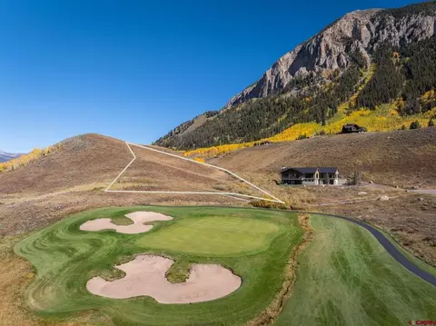 674 Country Club Dr, Crested Butte, CO 81224