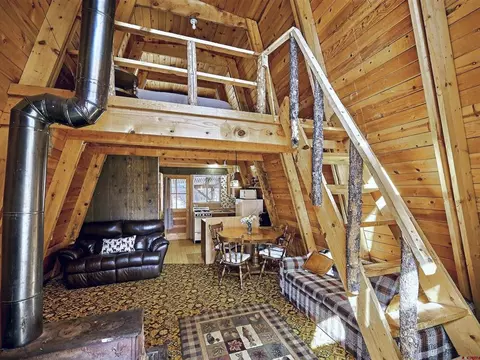 Living - 923 Groves Dr, Durango, CO 81301 photo 1 of 1