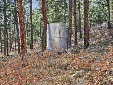 Exterior - 923 Groves Dr, Durango, CO 81301 photo 5 of 9