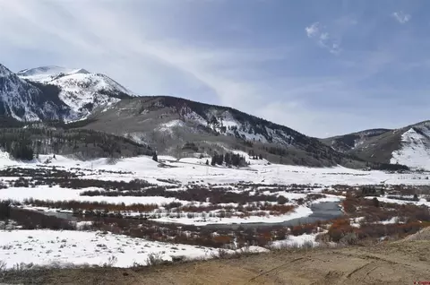 497 Riverland Dr, Crested Butte, CO 81224