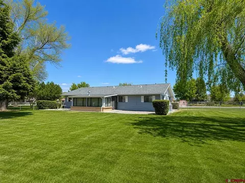 Exterior - 675 Veinte Dr, Delta, CO 81416 photo 5 of 7