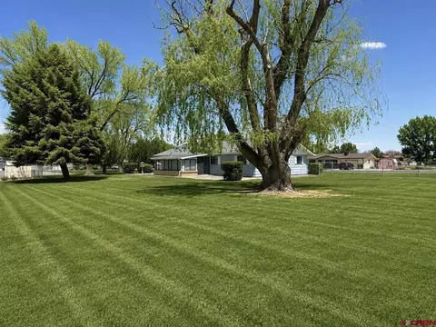 Exterior - 675 Veinte Dr, Delta, CO 81416 photo 6 of 7