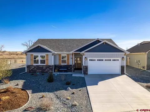 3856 Scarlet Ct, Montrose, CO 81401