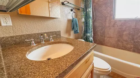 Bath - 2855 Main Ave #A 209, Durango, CO 81301 photo 2 of 2