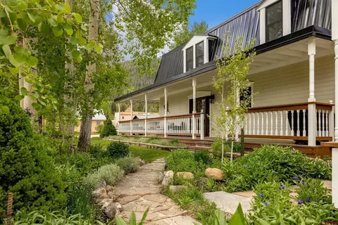 429 Whiterock Ave, Crested Butte, CO 81224