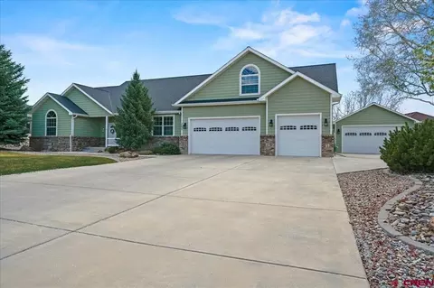 2033 Constitution Loop, Montrose, CO 81401