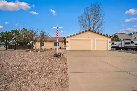 962 S Cineaga Dr, Pueblo, CO 81007