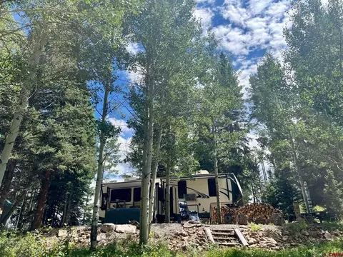 211 Lake Rd, Cimarron, CO 81220