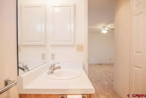 Bath - 401 Grand Ave #E, Delta, CO 81416 photo 3 of 4