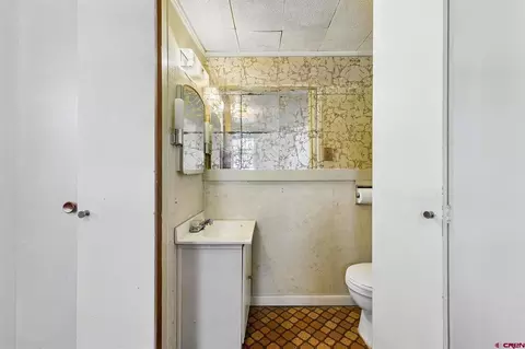 Bath - 834 E 4th Ave, Durango, CO 81301 photo 2 of 4
