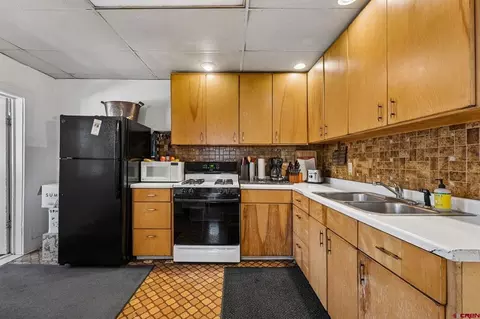 Kitchen - 834 E 4th Ave, Durango, CO 81301 photo 2 of 5