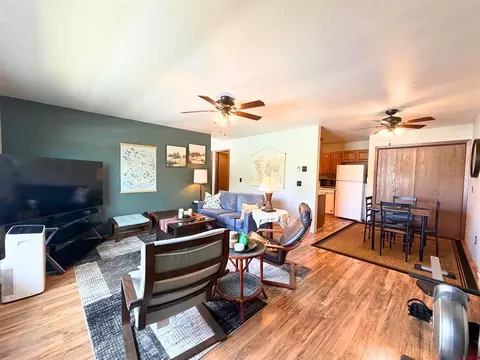 535 S 11th St #8, Montrose, CO 81401