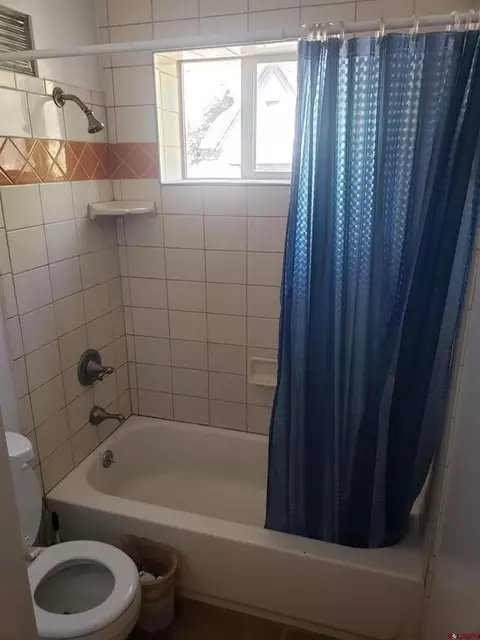 Bath - 3100 W 3104 W 2nd Ave, Durango, CO 81301 photo 3 of 4