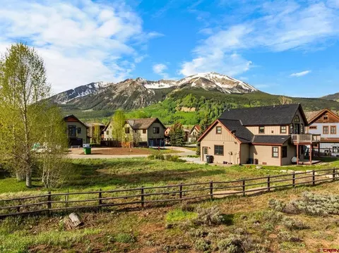 140 Alpine Ct, Crested Butte, CO 81224 photo 13