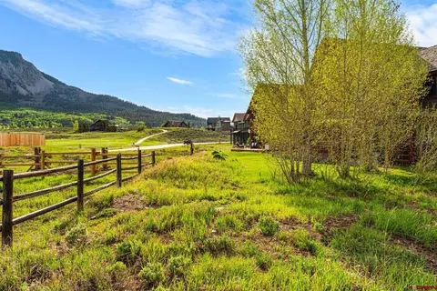 140 Alpine Ct, Crested Butte, CO 81224 photo 10