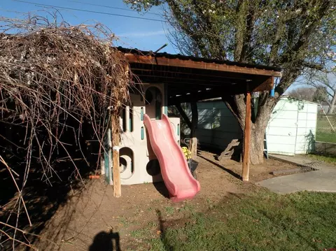 Exterior - 810 Grape St, Nucla, CO 81424 photo 4 of 7
