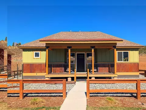 200 Redcliff Dr, Ridgway, CO 81432