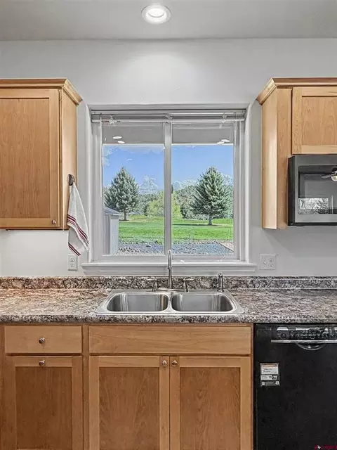 Kitchen - 1505 SE Stonebridge Dr, Cedaredge, CO 81413 photo 6 of 7