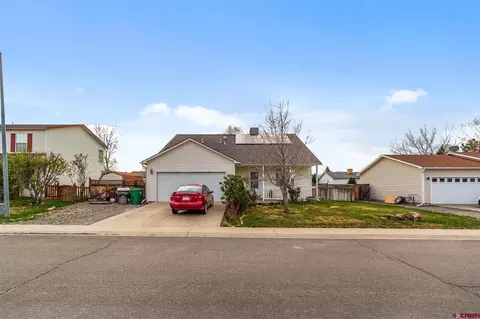 2060 Sara E Ln, Montrose, CO 81401