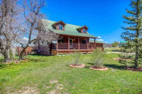 50 Rifle Pl, Pagosa Springs, CO 81147