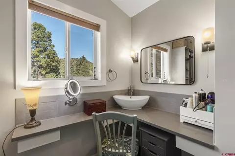 Bath - 2701 Junction St, Durango, CO 81301 photo 5 of 6