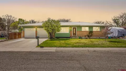 1424 Dover Rd, Montrose, CO 81401