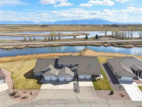 617 Country Club Cir, Alamosa, CO 81101