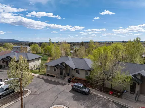 811 Olmstead Ln, Bayfield, CO 81122
