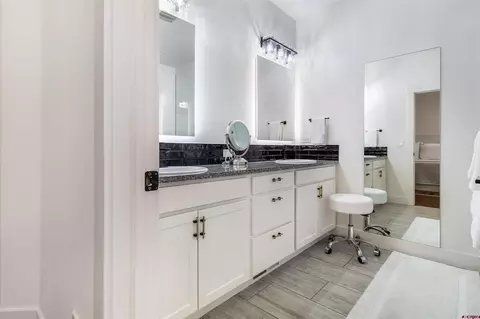 Bath - 115 Big Bend Ct, Durango, CO 81301 photo 1 of 4