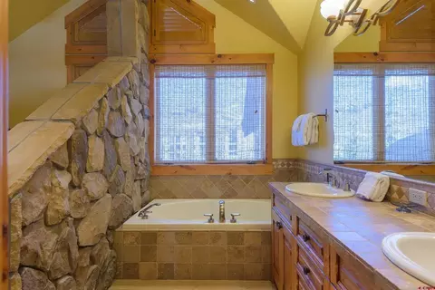 Bath - 16 Snowmass Rd #7, Crested Butte, CO 81225 photo 8 of 8