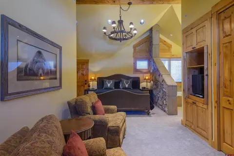 Bedroom - 16 Snowmass Rd #7, Crested Butte, CO 81225 photo 5 of 7