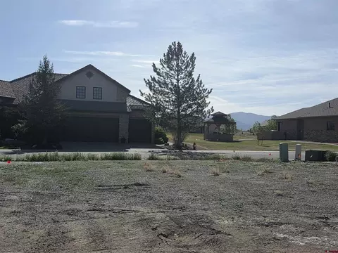 tbd Lot 2603 Bear Lake Dr, Montrose, CO 81401