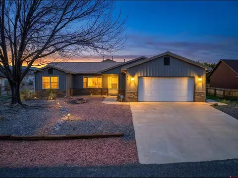 478 SE Birdie Cir, Cedaredge, CO 81413
